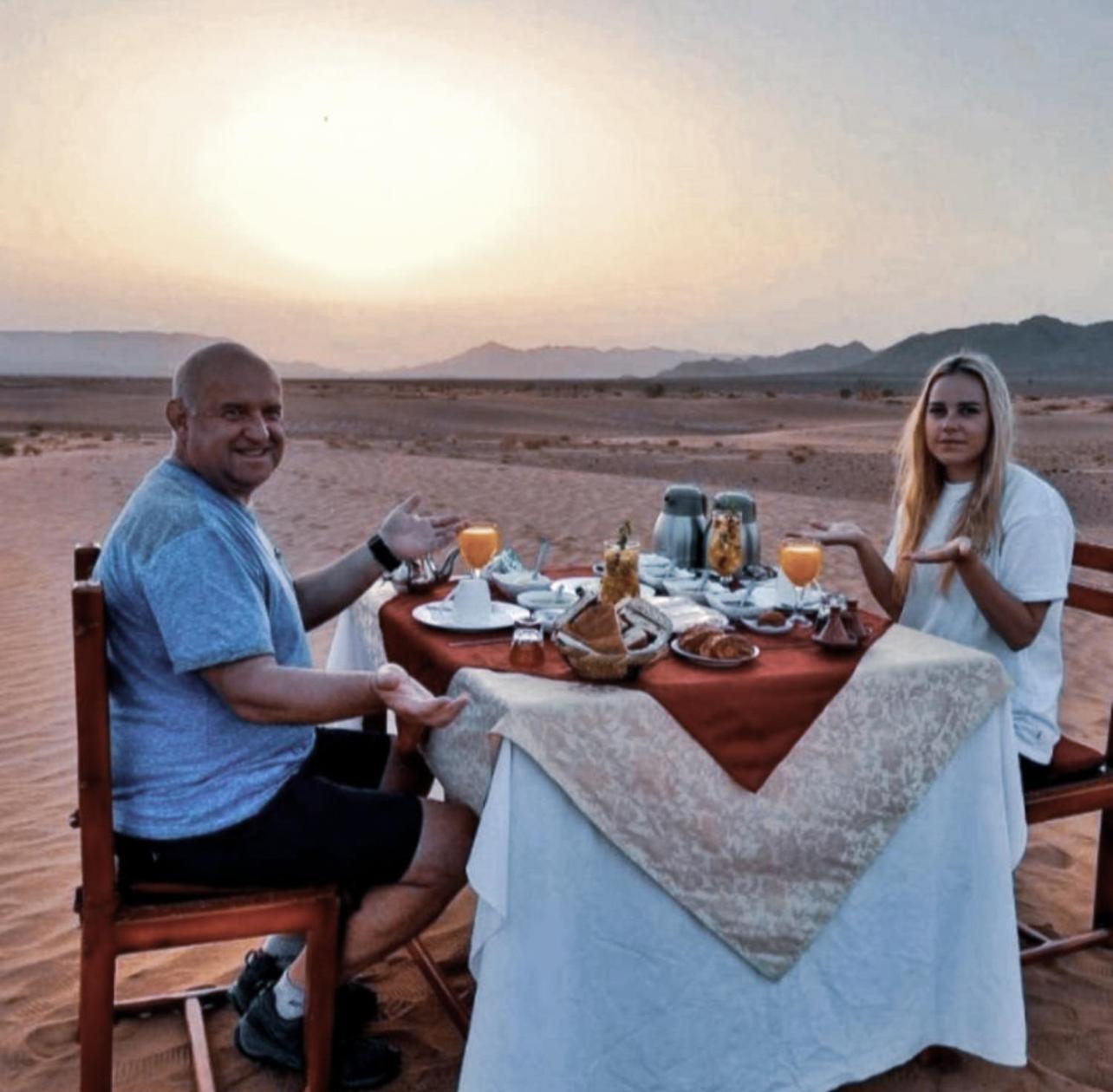 Merzouga Camel Luxury Camp Exterior foto